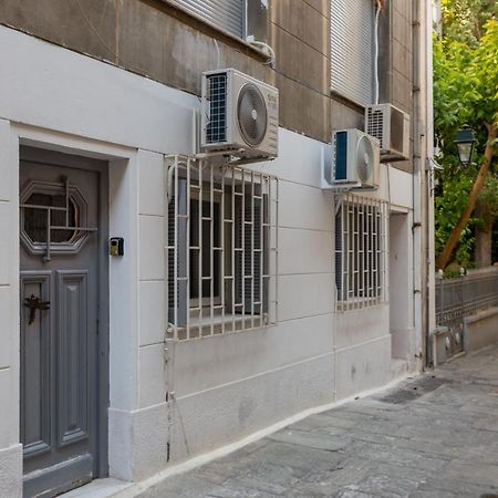 Central Apartment In The Heart Of Historic Center Athènes Extérieur photo
