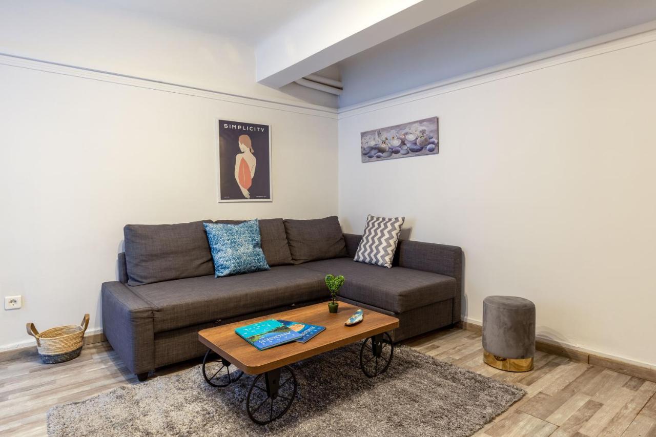 Central Apartment In The Heart Of Historic Center Athènes Extérieur photo